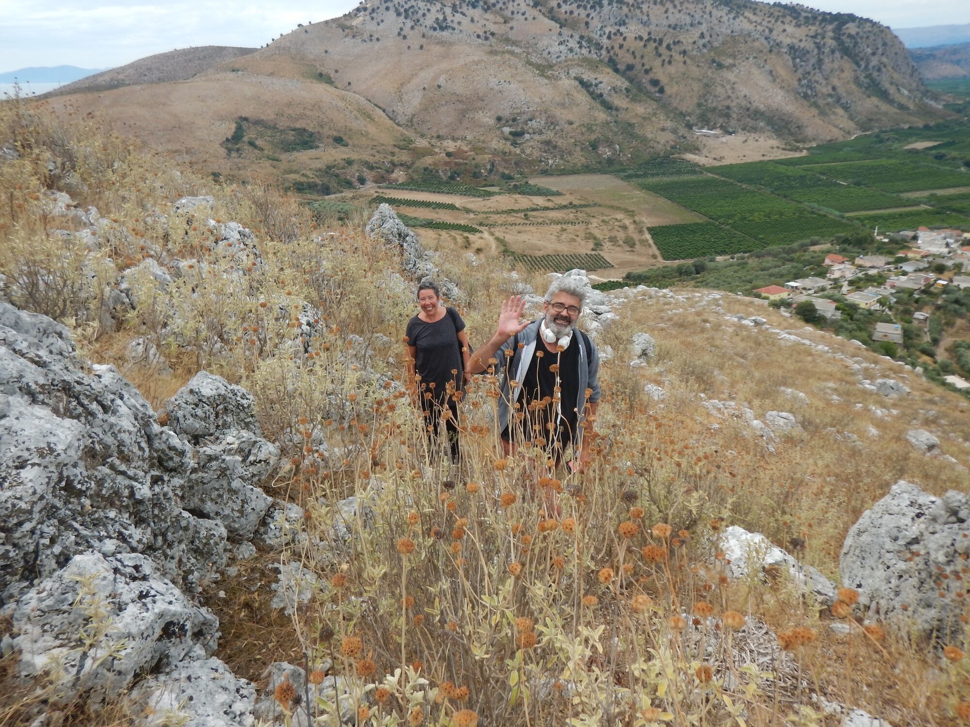 2021. Visita di Marie Pierre Dausse e Vincent Mespoulet a Çuka e Ajtoit